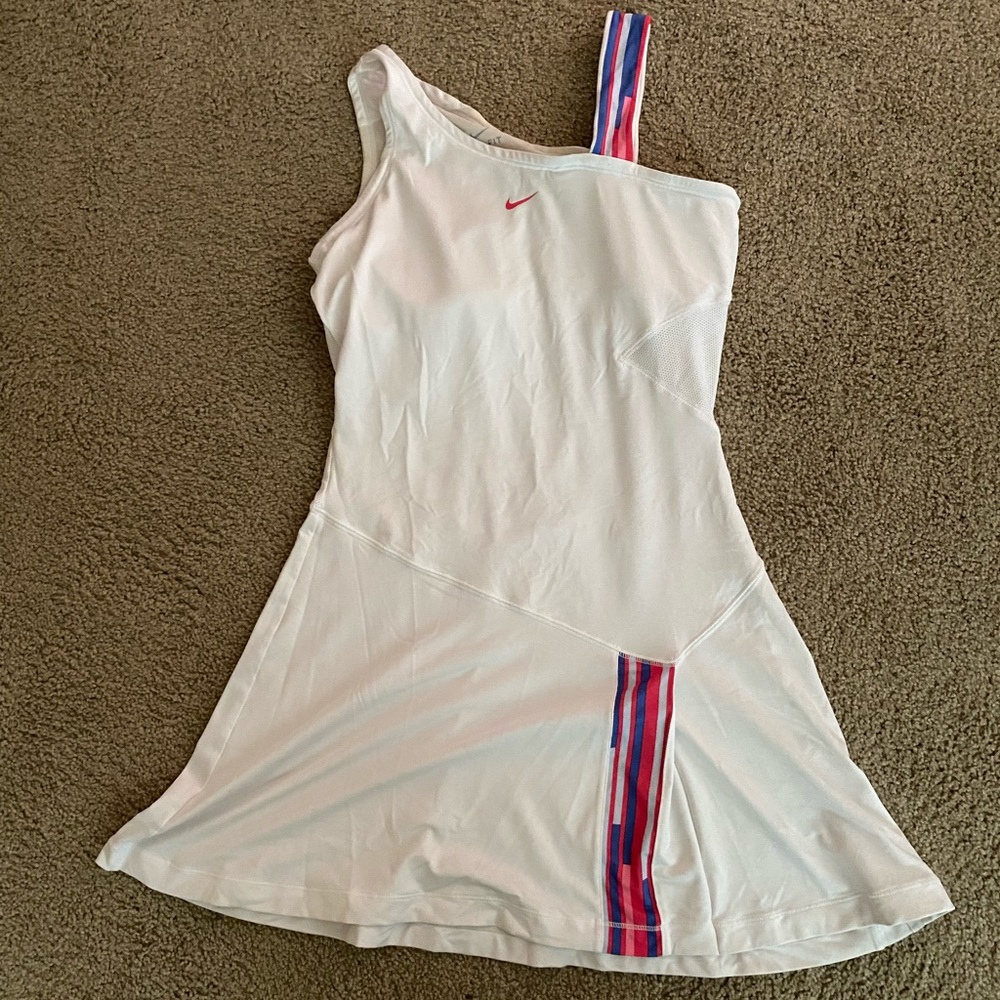 Nike tennis whites/dress